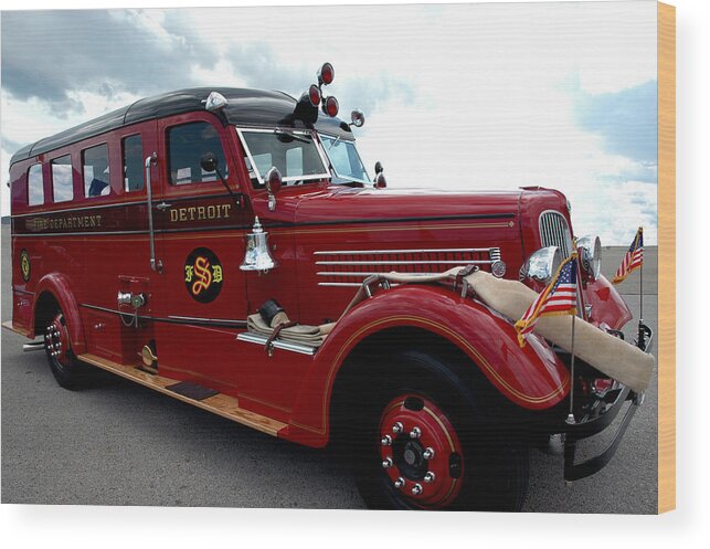 Usa Wood Print featuring the photograph Fire Truck Selfridge Michigan by LeeAnn McLaneGoetz McLaneGoetzStudioLLCcom