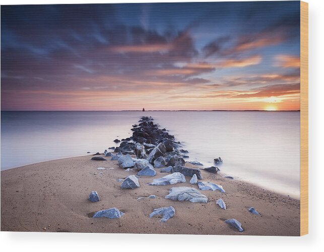 Chesapeake Bay Wood Print featuring the photograph Flame On The Horizon by Edward Kreis