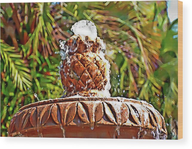 Fountain Top Wood Print featuring the photograph Fountain Top by Gina O'Brien