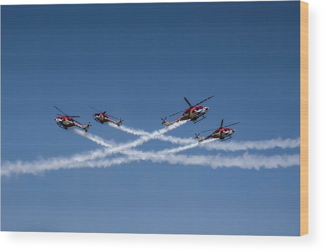 Helicopters Wood Print featuring the photograph Geometric Sky by Ramabhadran Thirupattur