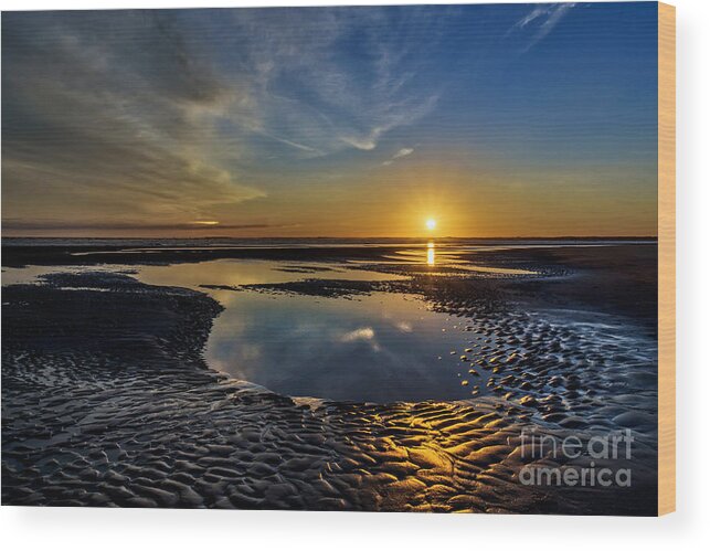 Sunset Wood Print featuring the photograph Glory by DJA Images
