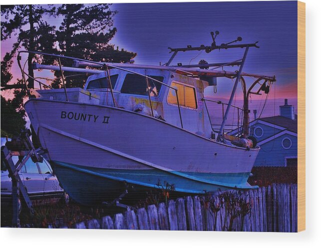 Fishing Boat Wood Print featuring the photograph Grounded by Helen Carson