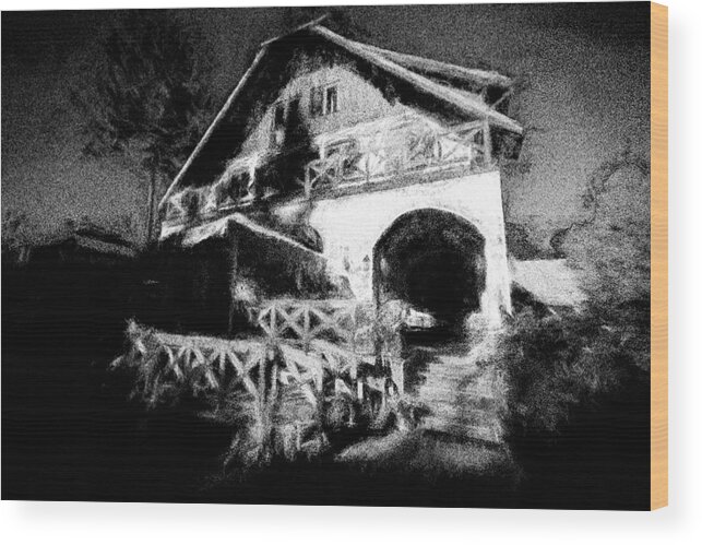 House Wood Print featuring the digital art Haunted House by Celso Bressan