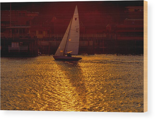 Sunset Wood Print featuring the photograph Heading Home by Derek Dean