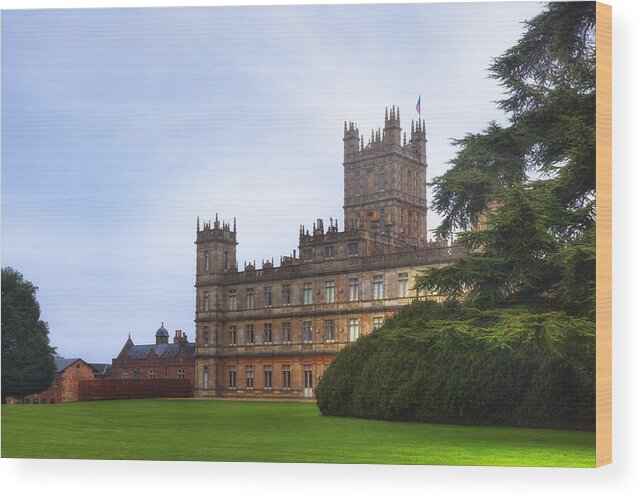 Highclere Castle Wood Print featuring the photograph Highclere Castle by Joana Kruse
