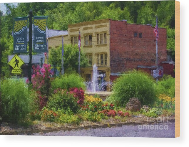 Hot Springs Wood Print featuring the mixed media Hot Springs Roundabout Painterly by Jennifer White