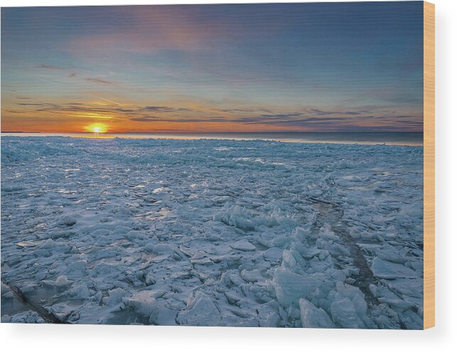 Agate Beach Wood Print featuring the photograph Icy Sunset by Gary McCormick