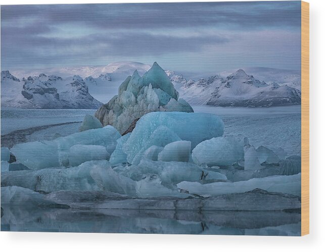 Iceland Wood Print featuring the photograph Jokulsarlon Iceland by Andres Leon