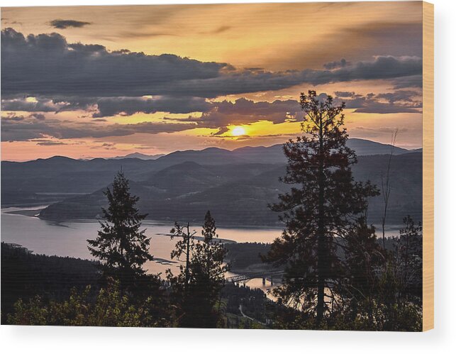 Lake Roosevelt Wood Print featuring the photograph Lake Roosevelt Columbia River 3 by Loni Collins