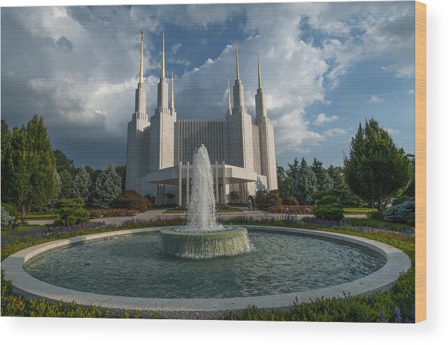 Architecture Wood Print featuring the photograph LDS Water fountain by Brian Green