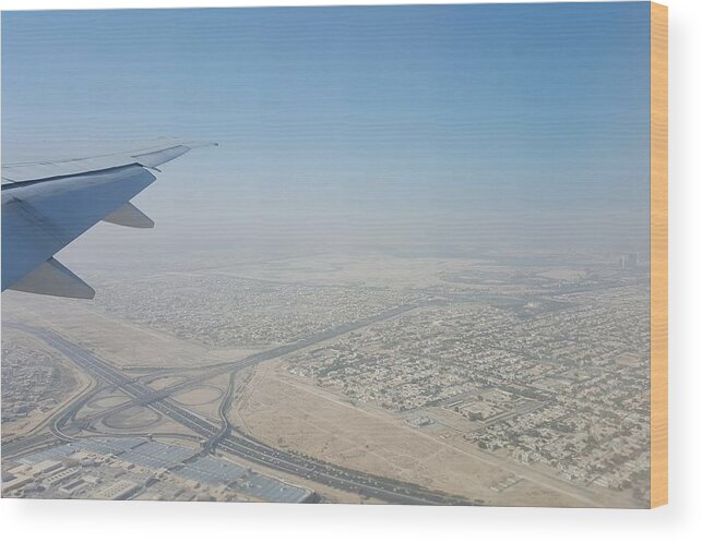 Landscape Wood Print featuring the photograph Clear Morning Over Dubai by William Slider