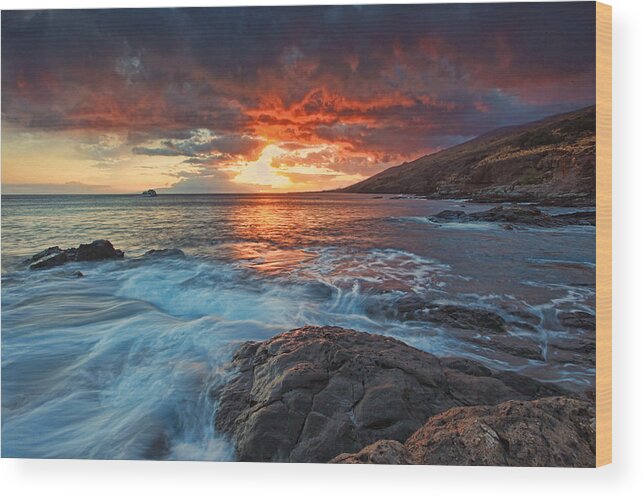 Maui Hawaii Mcgregor Point Sunset Ebb N Flow Seascape Clouds Tropics Wood Print featuring the photograph Maui Skies by James Roemmling