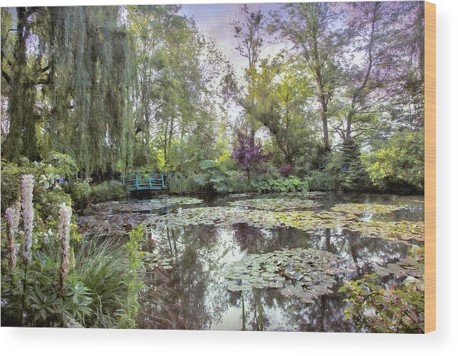 Monet Wood Print featuring the photograph Monet's Water Garden by John Rivera