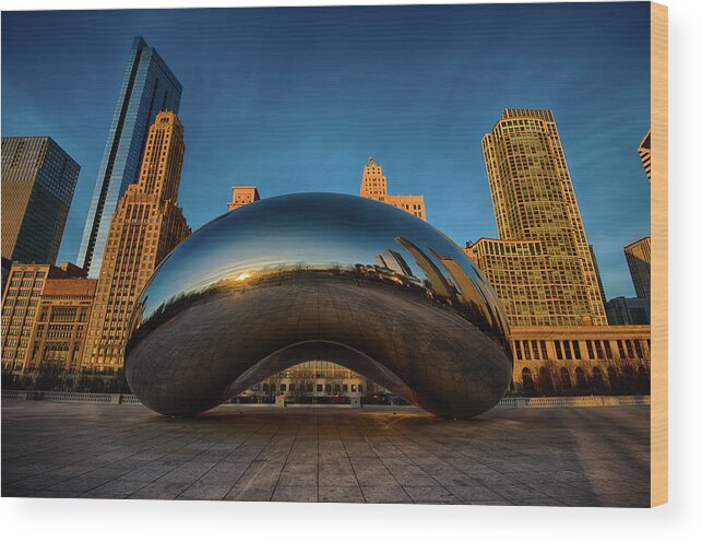 Chicago Cloud Gate Wood Print featuring the photograph Morning Bean by Sebastian Musial