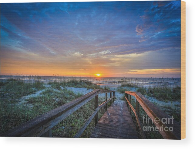 Sunrise Wood Print featuring the photograph Morning Glory 2 by Mina Isaac