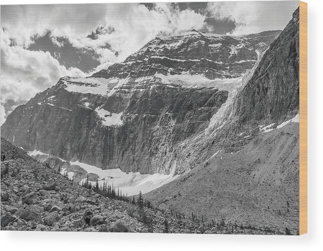 5dii Wood Print featuring the photograph Mt. Edith Cavell by Mark Mille