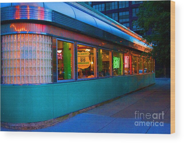 Chicago Wood Print featuring the photograph Neon Diner by Crystal Nederman