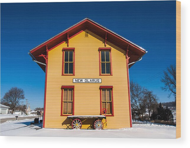 New Glarus Wood Print featuring the photograph New Glarus Depot by Todd Klassy