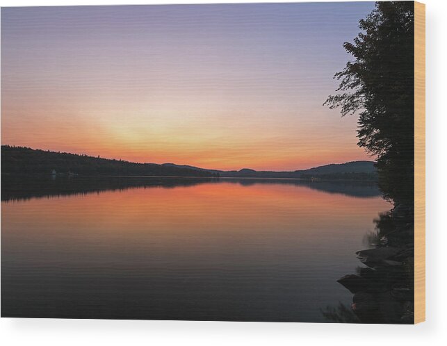 Back Lake Wood Print featuring the photograph New Hampshire Back Lake Sunset by Juergen Roth