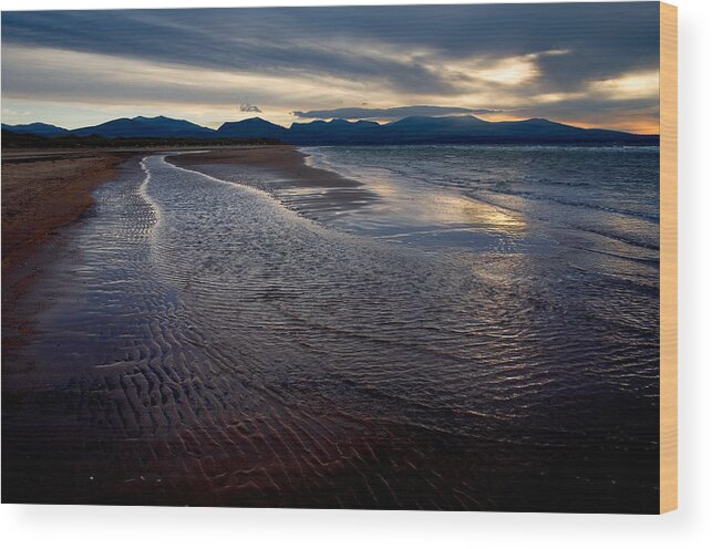 Wales Wood Print featuring the photograph Newborough Beach at Dawn by Peter OReilly