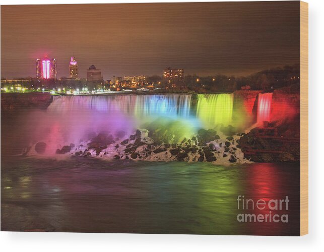 Niagara Falls Wood Print featuring the photograph Niagara Falls Rainbow by Jennifer Ludlum