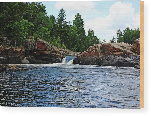 Sturgeon Chutes Wood Print featuring the photograph Over The Edge by Debbie Oppermann