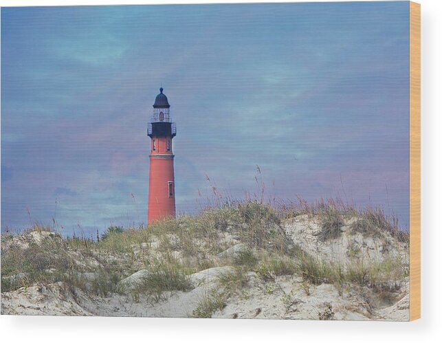 Ponce De Leon Inlet Wood Print featuring the photograph Ponce de Leon Lighthouse by Carolyn Mickulas