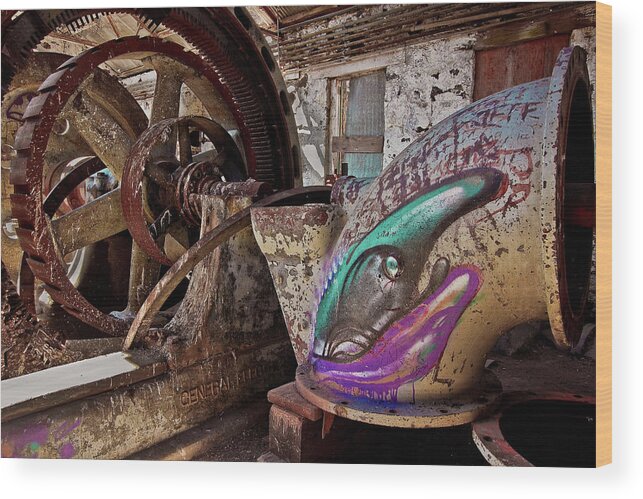 Claw Wood Print featuring the photograph Power graffiti by Hans Franchesco