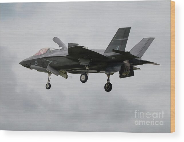 F35 Wood Print featuring the digital art RAF F35B Hover by Airpower Art