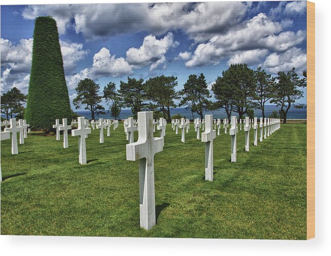 Normandy Wood Print featuring the photograph Remember by Jason Wolters