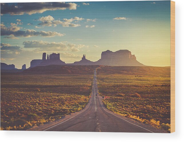 America Wood Print featuring the photograph Road to Monument Valley Forest Gump Point by Teri Virbickis