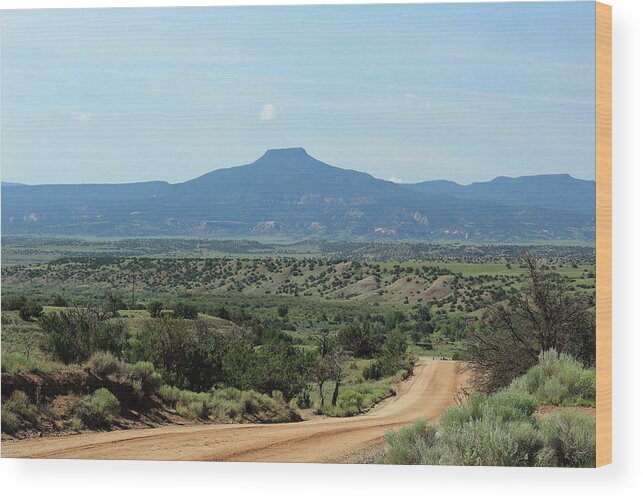 Cerro Wood Print featuring the photograph Road to Pedernal by David Diaz