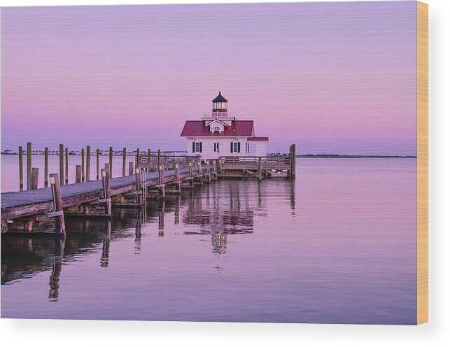 Roanoke Wood Print featuring the photograph Roanoke Marshes Lighthouse by Joe Ormonde