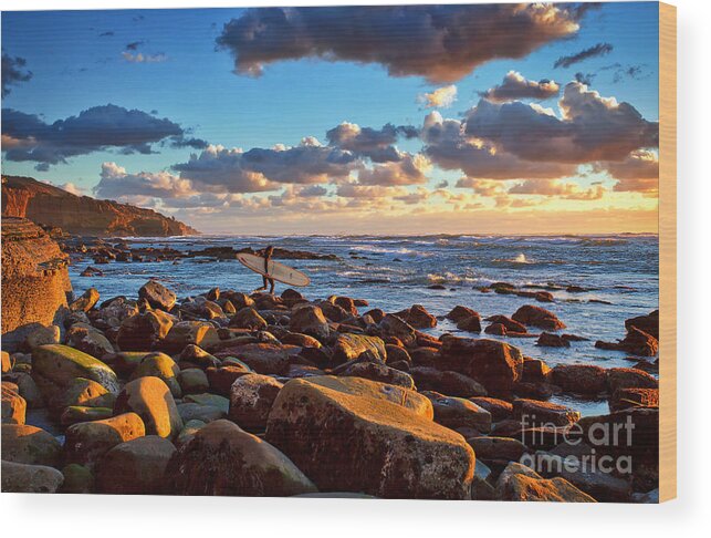Sunset Wood Print featuring the photograph Rocky Surf Conditions by Sam Antonio
