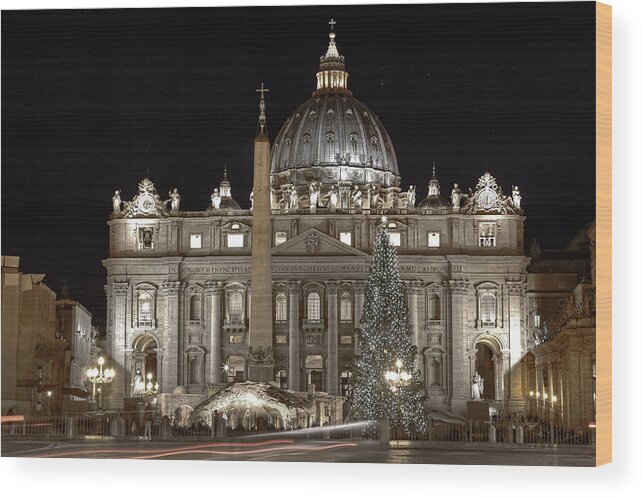 St. Peter's Square Wood Print featuring the photograph Rome Vatican by Joana Kruse