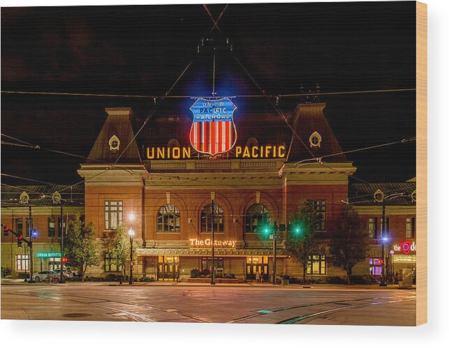 City Wood Print featuring the photograph Salt Lake City Union Pacific Depot by Paul LeSage