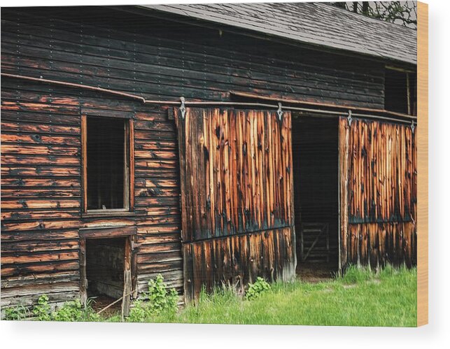 Barn Door Wood Print featuring the photograph Side of a barn by Pamela Taylor