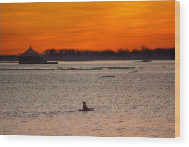 Buffalo River Sunset Wood Print featuring the photograph Solo voyage under a twilight sky by Chris Bordeleau