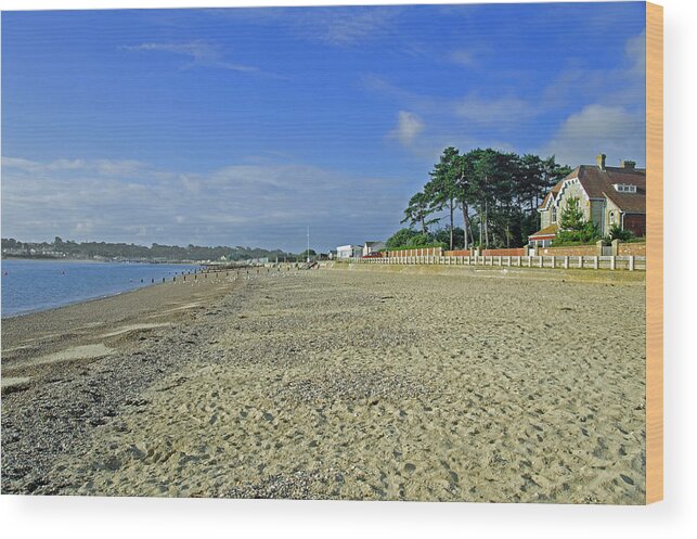 Europe Wood Print featuring the photograph St Helens Beach by Rod Johnson