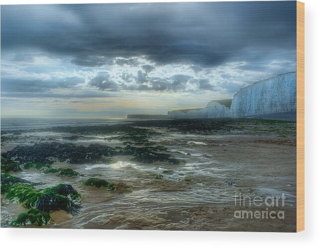 Beachy Head Wood Print featuring the photograph Storm Brewing by Ann Garrett