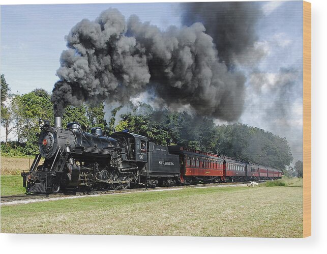 Train Wood Print featuring the photograph Strasburg Railroad by Dan Myers