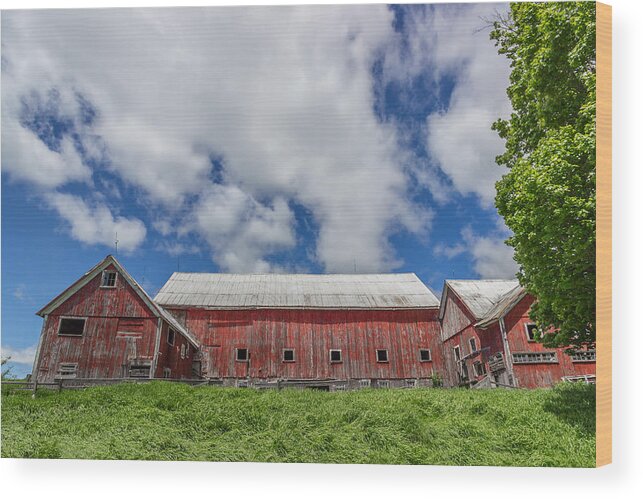 Barn Wood Print featuring the photograph Summer Barn by Tim Kirchoff