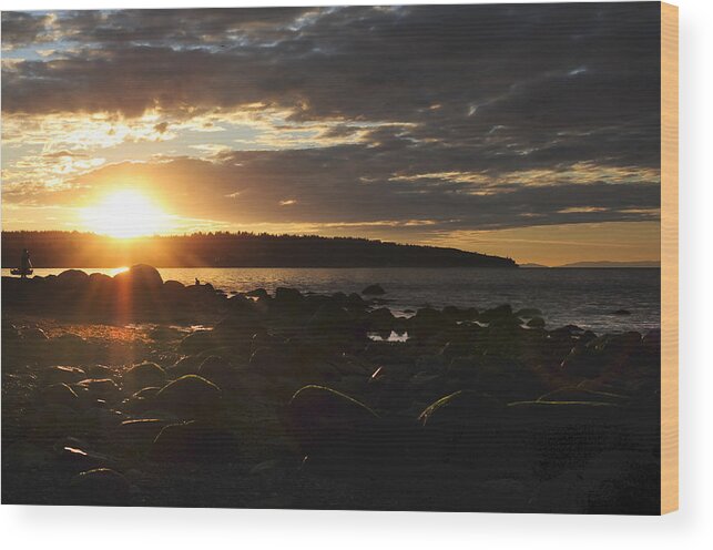 Sunset Wood Print featuring the photograph Sunburst by Terry Dadswell