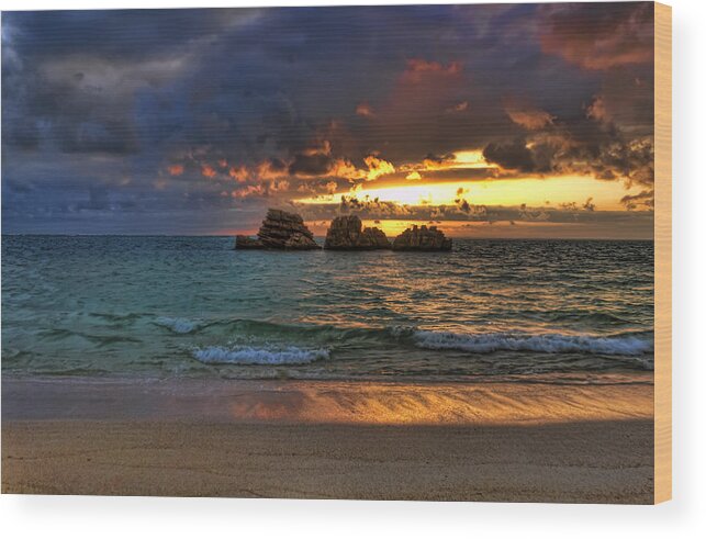 Sunset Wood Print featuring the photograph Sundown by Ryan Wyckoff
