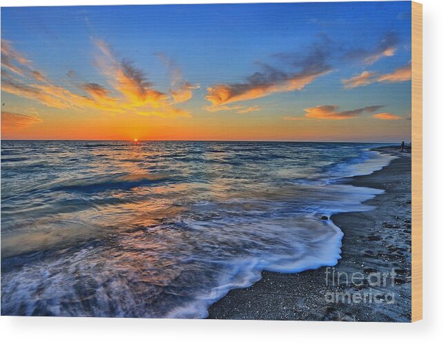 Beach Wood Print featuring the photograph Sunshine Skies by Scott Mahon