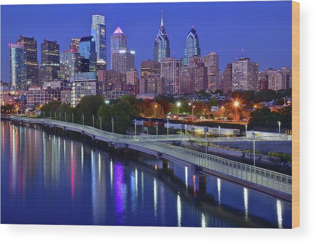 Philadelphia Wood Print featuring the photograph This is the Shot You Want by Frozen in Time Fine Art Photography