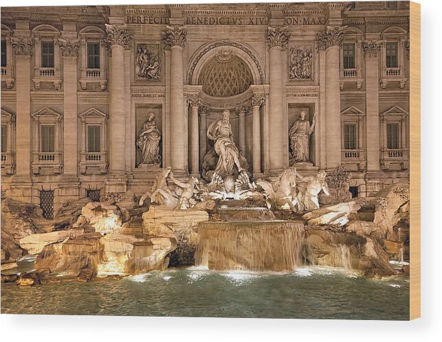 Italy Wood Print featuring the photograph Trevi Fountain by Janet Fikar