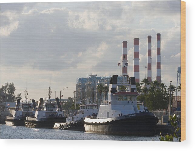 Boat Wood Print featuring the photograph Tugs by Ed Gleichman