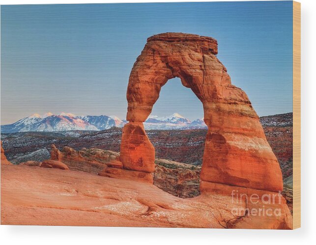 Arches National Park Wood Print featuring the photograph Utah's Arch by Roxie Crouch