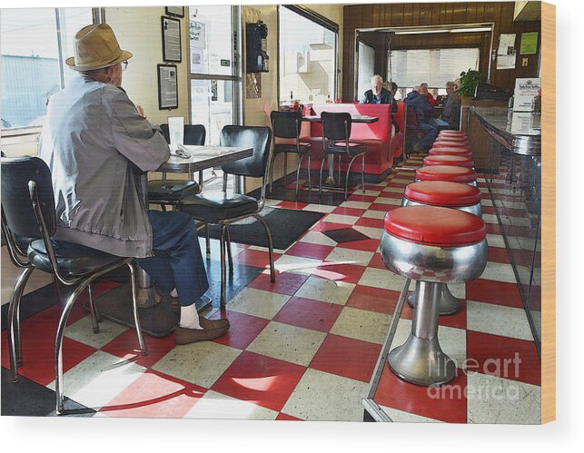Valentine Wood Print featuring the photograph Valentine Diner Interior by Catherine Sherman